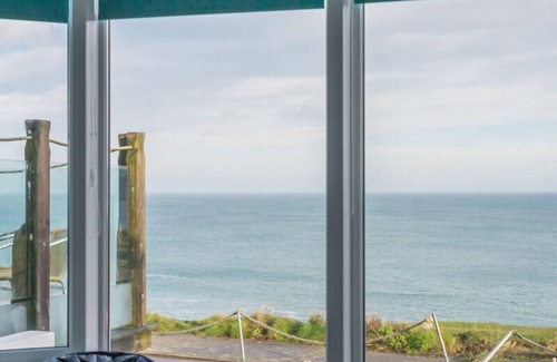 Port Isaac Cabaña | The View