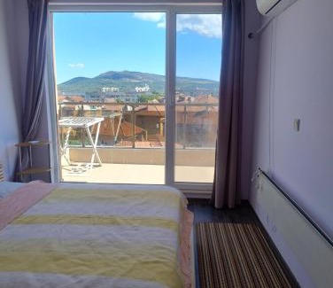 Vratsa Apartamento | The View - Modern and Central Stay