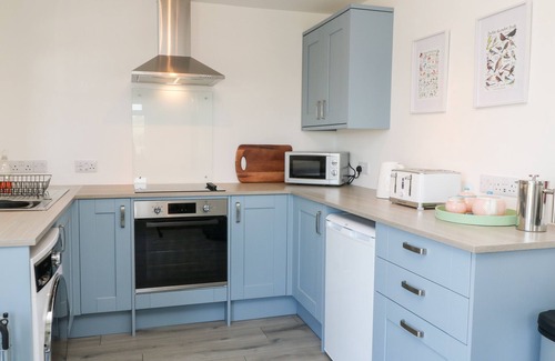 Cardinham Cabaña | THE VIEW, pet friendly, character holiday cottage in Cardinham