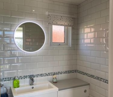 Cromer Chalet De Esquí | The View. Stylish modern Chalet in great location.