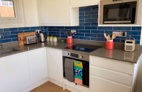 Cromer Chalet De Esquí | The View. Stylish modern Chalet in great location.