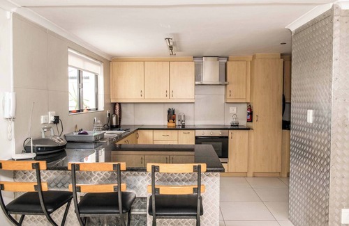 Calypso Beach Casa | The Views - Oceanview Haven en Langebaan - 3 niveles de lujo