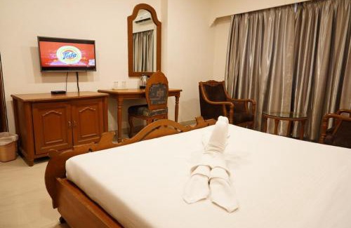 Koyambedu Hotel | The Vijay Park, Arumbakkam