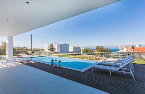 Mafra Villa | The Villa/Ericeirahills