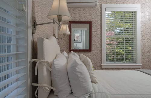 Yarmouth Port Cama Y Desayuno | The Village Inn Cape Cod