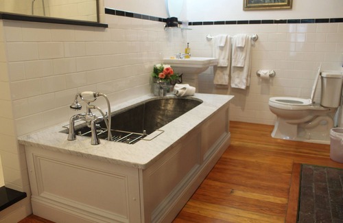 Yarmouth Port Cama Y Desayuno | The Village Inn Cape Cod