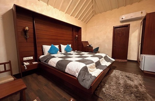 Mundra Complejo | The village resort