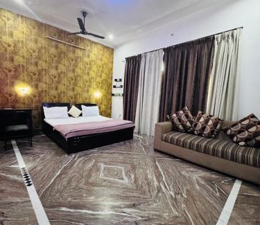 Gomti Nagar Casa | The Vintage Villa