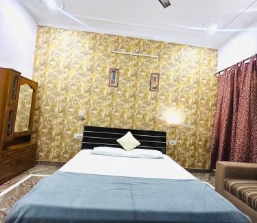 Gomti Nagar Casa | The Vintage Villa