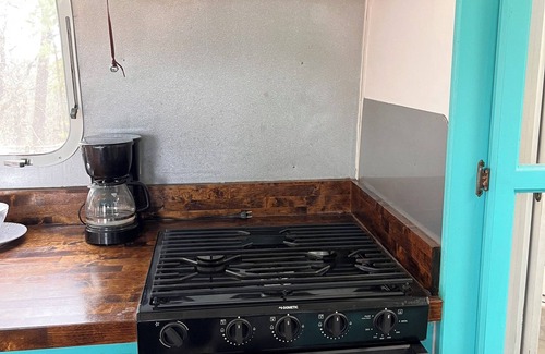 Eureka Springs Casa | The Vintage Vue Airstream