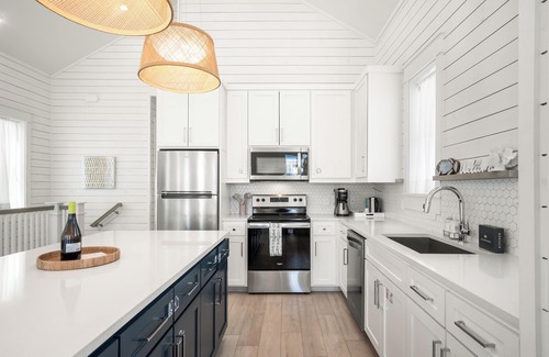 Port Aransas Casa | The Violet Palm 220 LAU