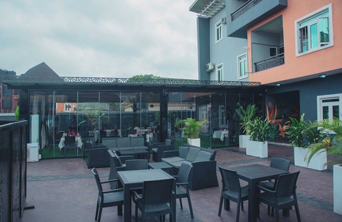 Onitsha Apartamento | The Violets Hotel and Apartments