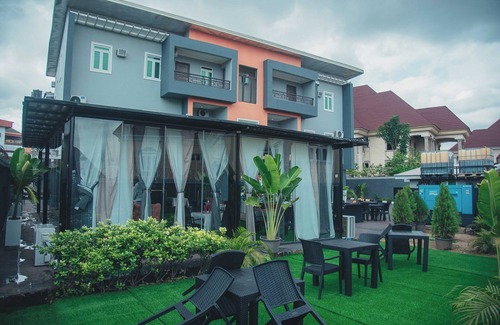 Onitsha Apartamento | The Violets Hotel and Apartments