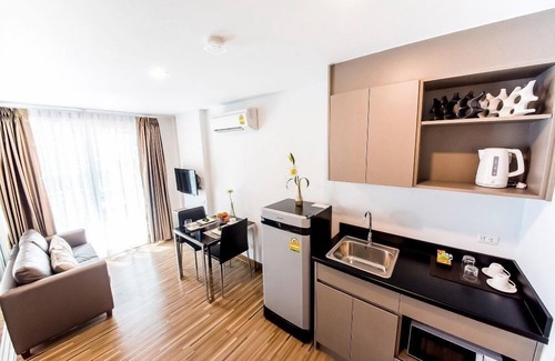 Ban Thung Sukla Apartamento | The Violin Sriracha