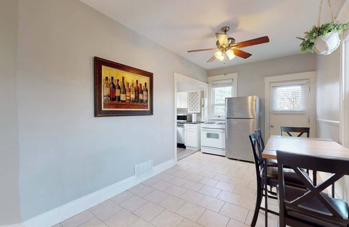 Hyde Park Apartamento | The Vista View Villa 2 – Charming Retreat for 4!