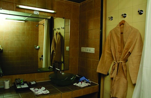 Pink City Hotel | The Wall Street Beacon, Jaipur