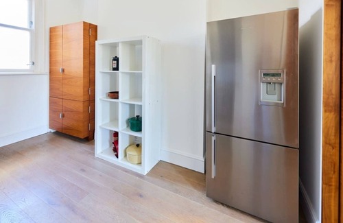 Harrow Road Apartamento | The Walterton Sanctuary - Bright 3bdr Flat