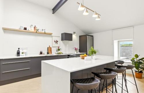 Clifden Casa | The Warehouse, Clifden