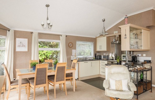 Mynytho Cabaña | THE WARREN D24, pet friendly, country holiday cottage in Abersoch