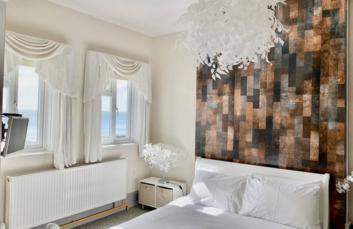 Shanklin Casa | The Waterfront Inn