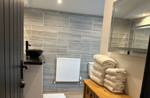 Bedworth Cama Y Desayuno | The Waterfront Lodges
