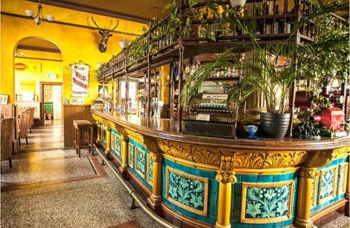 Newport Hotel | The Waterloo Hotel & Bistro