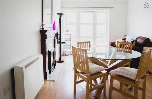 Grand Canal Dock Apartamento | The Waterside