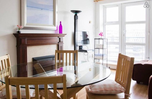 Grand Canal Dock Apartamento | The Waterside