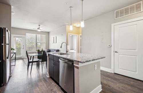 South Arlington Apartamento | The Watson 264 I Comfy 2 Bed 1 Bath