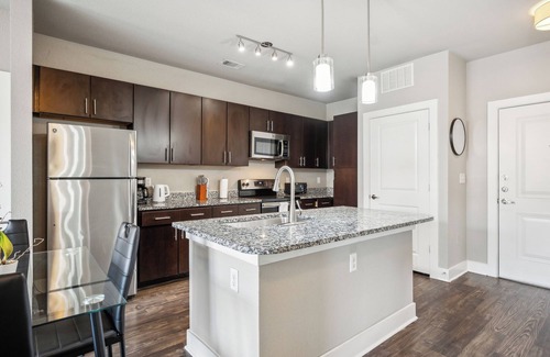 South Arlington Apartamento | The Watson 369 I Comfy 2 Bed 1 Bath
