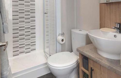 Towyn Casa | The Waverley Lodge