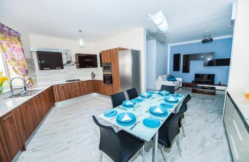 Marsaxlokk Apartamento | The Waves holiday apartment