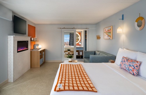 Pigeon Forge Hotel | The Wayback, Pigeon Forge, A Tribute Portfolio Hotel