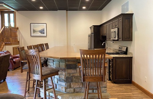 Millersburg Casa | The Welcome Lodge- Ideal for Large Gatherings