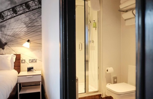 Waterloo Hotel | The Wellington Hotel