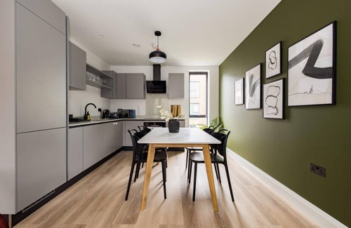 Wembley Central Apartamento | The Wembley Hideout - Stylish 2bdr Flat With Balcony