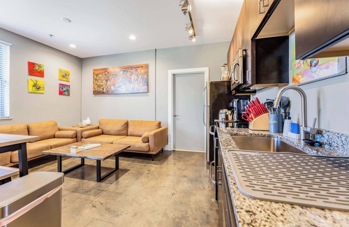 Roanoke Apartamento | The West End Flats Su
