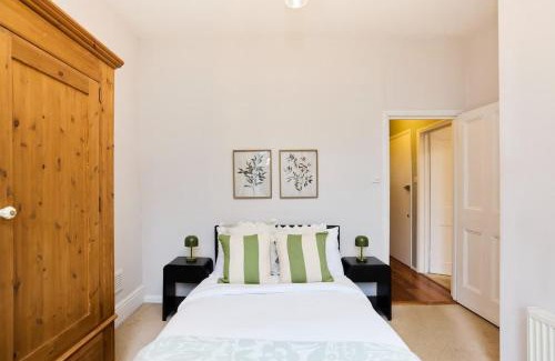 Camden Apartamento | The West Hampstead Place - Inviting 2BDR Apartment