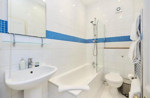 Camden Apartamento | The West Hampstead Place - Inviting 2BDR Apartment