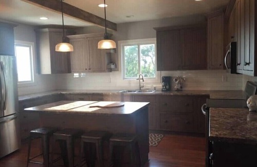 Lyons Casa | The West Ranch- Just off of I-90