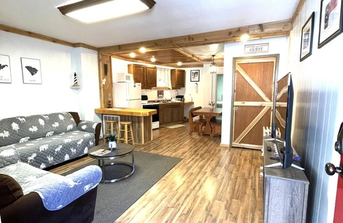 Kyle Casa | The West Virginia Way, The Cackalacky Shack