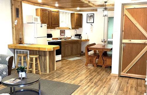 Kyle Casa | The West Virginia Way, The Cackalacky Shack