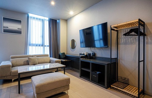 Gangseo District Hotel | The Western Busan Hotel by StayNEO