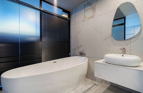 Gangseo District Hotel | The Western Busan Hotel by StayNEO