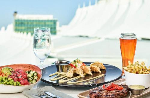Dupont Hotel | The Westin Denver International Airport