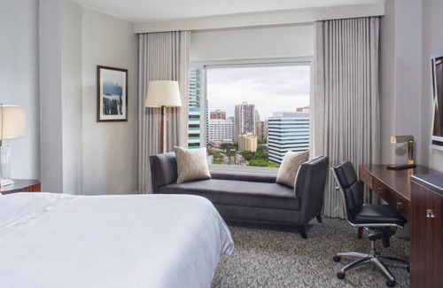 The Waterfront Hotel | The Westin Jersey City Newport