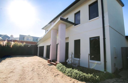 Warrnambool Casa | 'The Wetlands'