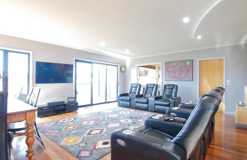 Warrnambool Casa | 'The Wetlands'