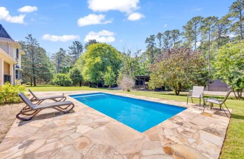 Athens Casa | The Wexford French Chateau w Pool