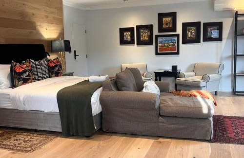 Westcliff Casa | The Whale's Tale Guesthouse